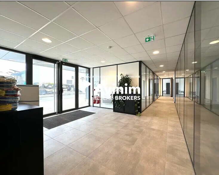 Industriel/Logistique dans Meaux à louer - Hall d’entrée – Image 3 sur 16