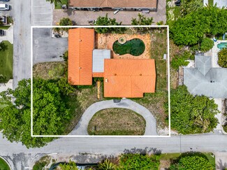 Plus de détails pour 801 Bond Way, Delray Beach, FL - Logement à vendre