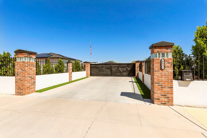 8822 W Deer Valley Rd, Peoria, AZ à vendre - Photo de l’immeuble – Image 3 sur 22