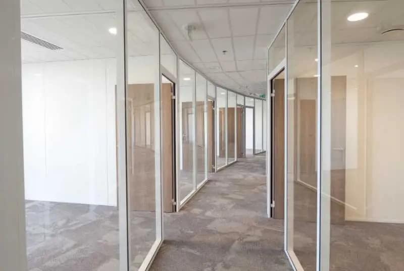 Bureau dans Lyon à louer - Photo de l’immeuble – Image 3 sur 20