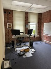 233 S Detroit Ave, Tulsa, OK à louer Photo intérieure– Image 2 sur 4