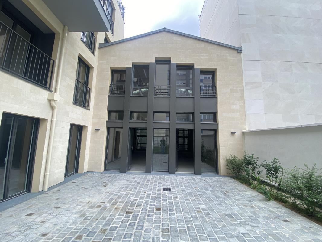 Bureau dans Clichy à vendre Photo de l’immeuble– Image 1 sur 9