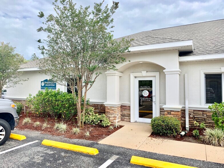 6532-6536 Gunn Hwy, Tampa, FL à louer - Photo de l’immeuble – Image 2 sur 11
