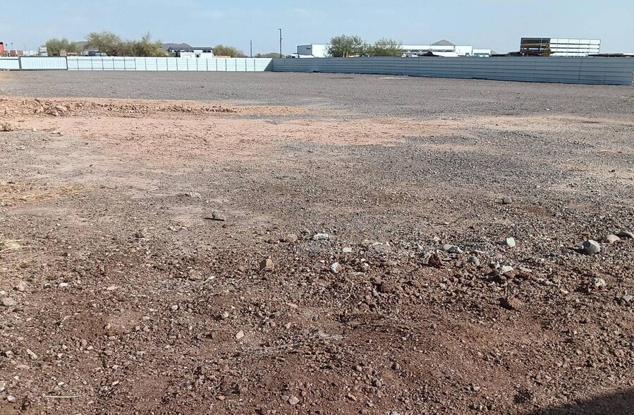 24348 N 11th Ave, Phoenix, AZ à louer - Photo de l’immeuble – Image 3 sur 9