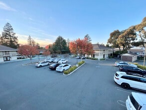 3731 Sunset Ln, Antioch, CA à louer Photo de l’immeuble– Image 2 sur 2