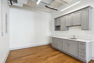 211-213 Sutter St, San Francisco, CA à louer Photo de l’immeuble– Image 1 sur 8