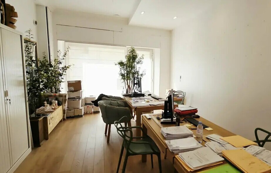 Local commercial dans Cannes à vendre - Photo de l’immeuble – Image 2 sur 5