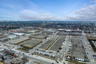 2446 Cawthra Rd, Mississauga, ON - VUE AÉRIENNE  vue de carte