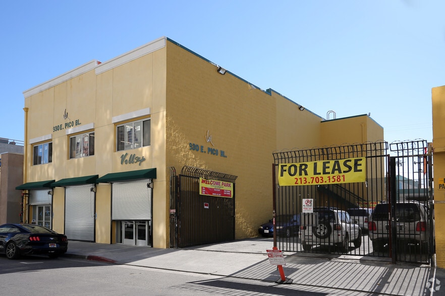 930 E Pico Blvd, Los Angeles, CA à louer - Photo principale – Image 1 sur 3