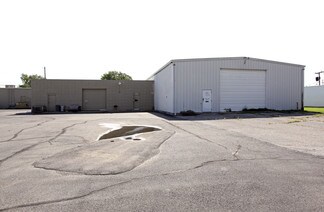Plus de détails pour 5819 S Owasso Ave, Tulsa, OK - Industriel/Logistique à louer