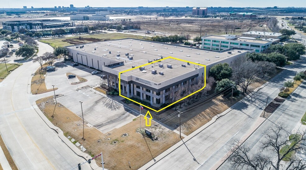 2020 Valley View Ln, Farmers Branch, TX à louer - Photo de l’immeuble – Image 3 sur 16