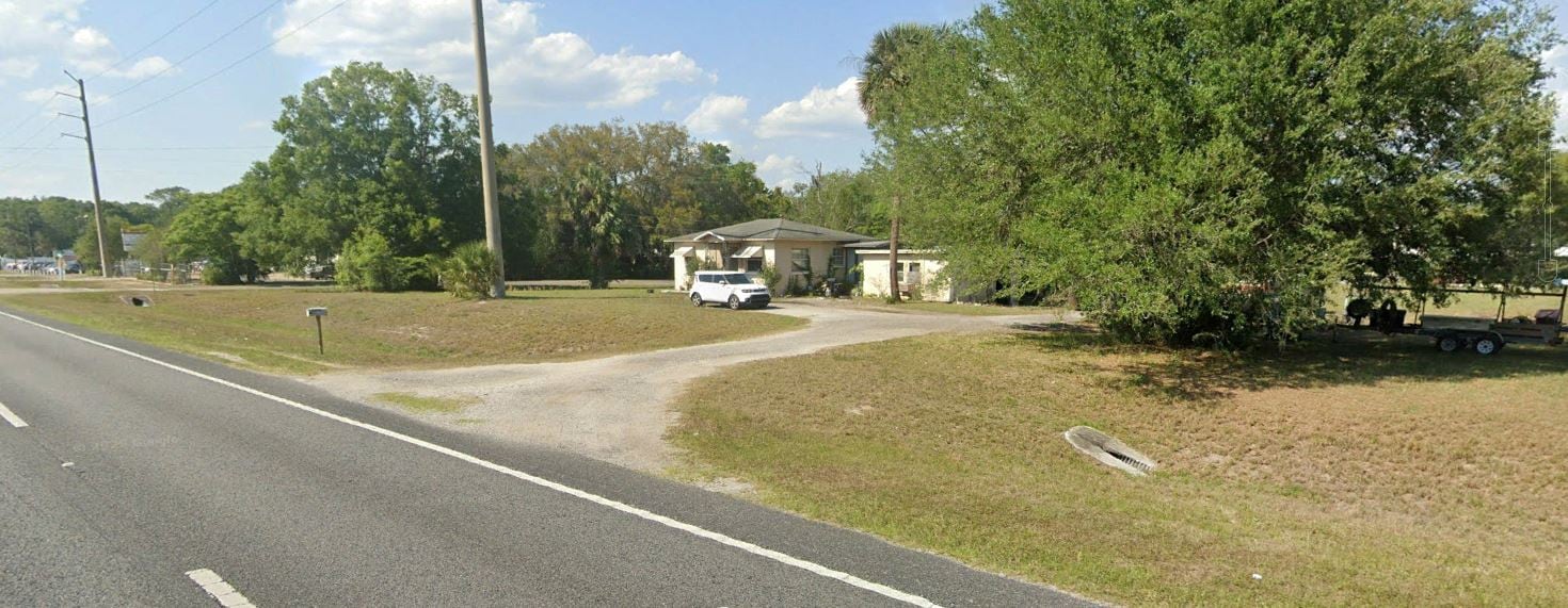 2499 N Woodland Blvd, Deland, FL à vendre Photo principale– Image 1 sur 4