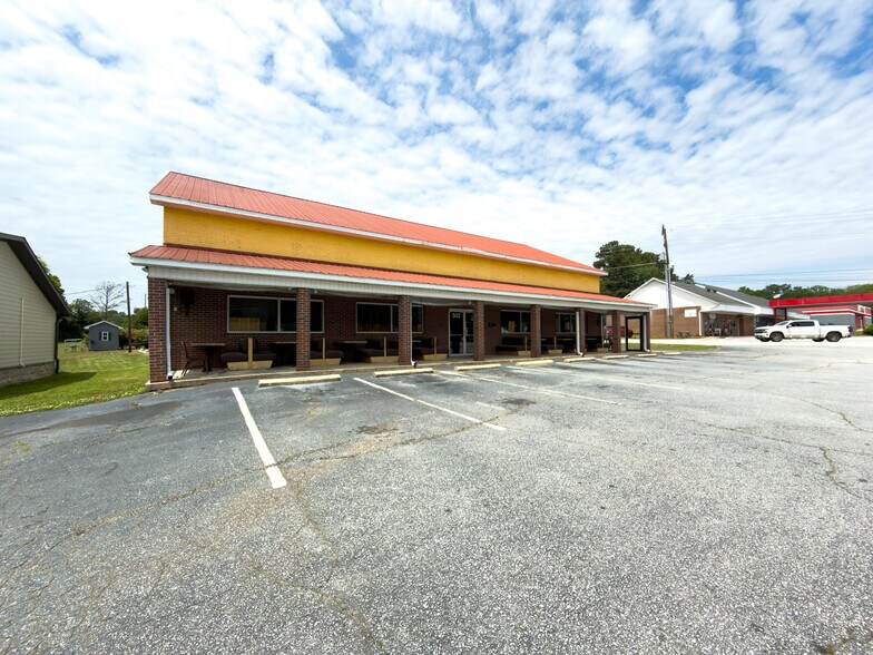 502 SE Main St, Simpsonville, SC à vendre - Photo de l’immeuble – Image 1 sur 6