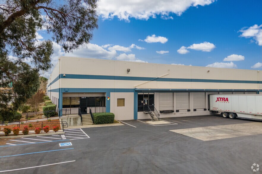 540 Stone Rd, Benicia, CA à louer - Photo de l’immeuble – Image 1 sur 10