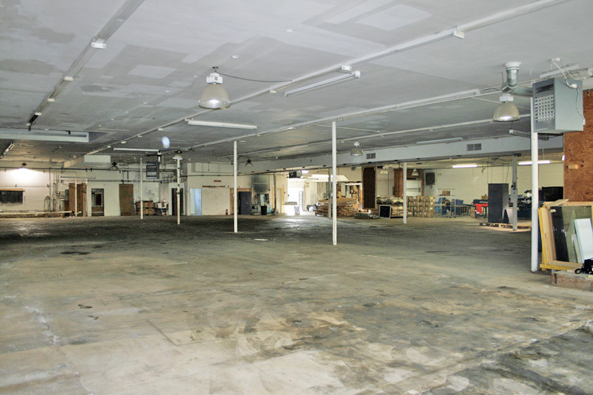 180 N Saginaw St, Pontiac, MI à louer - Photo intérieure – Image 3 sur 9