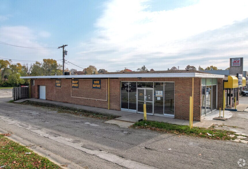 1105 N Arlington Ave, Indianapolis, IN à vendre - Photo de l’immeuble – Image 3 sur 5