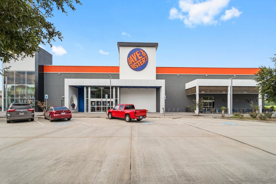 8915 Metropark Dr, Shenandoah, TX à vendre - Photo de l’immeuble – Image 3 sur 4
