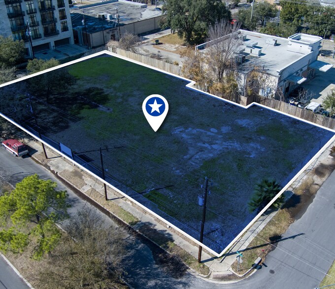 4802 Caroline St, Houston, TX à vendre Photo principale– Image 1 sur 4