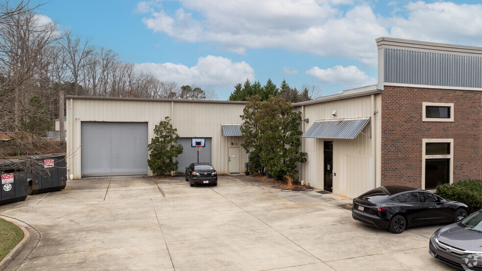 165-167 River Park Rd, Mooresville, NC à louer - Photo de l’immeuble – Image 3 sur 5