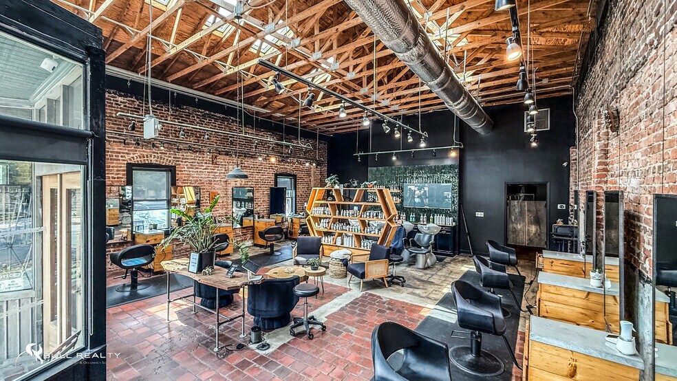1188 McLendon Ave NE, Atlanta, GA à vendre - Photo de l’immeuble – Image 3 sur 38