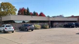 Plus de détails pour 41570 Hayes Rd, Clinton Township, MI - Bureau à vendre