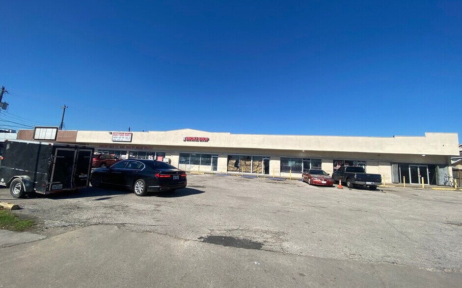 5822 Martin Luther King Blvd, Houston, TX à vendre - Photo de l’immeuble – Image 2 sur 5