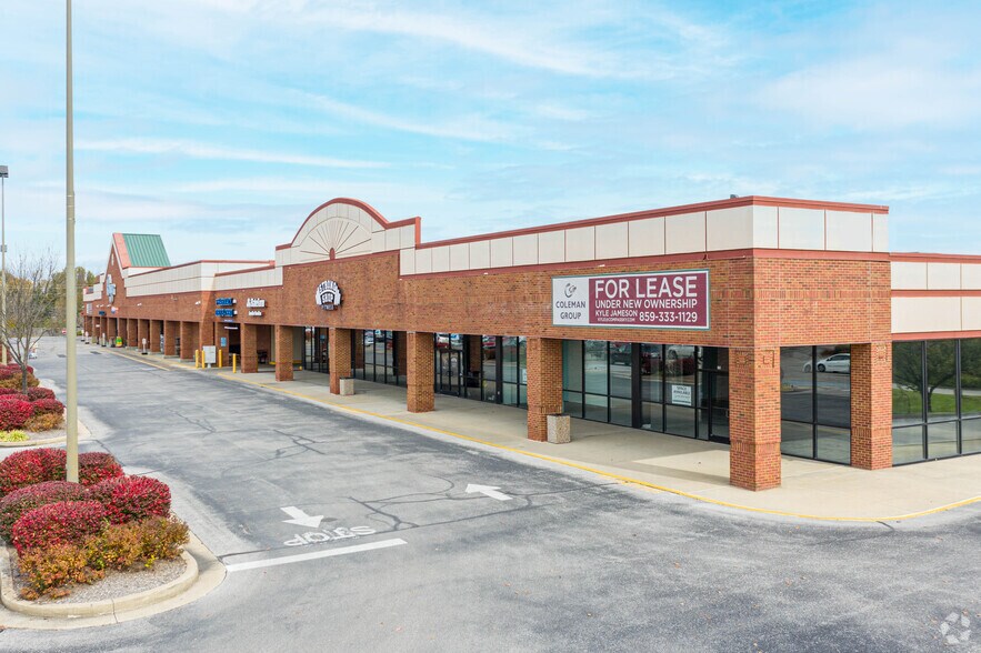 130-178 Bellerive Blvd, Nicholasville, KY à louer - Photo de l’immeuble – Image 3 sur 6