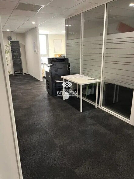 Bureau dans Annecy à louer - Photo intérieure – Image 3 sur 11