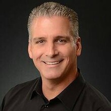 Jerry Ayres