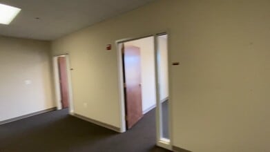 11220 Assett Loop, Manassas, VA à louer - Vidéo sur l’annonce professionnelle