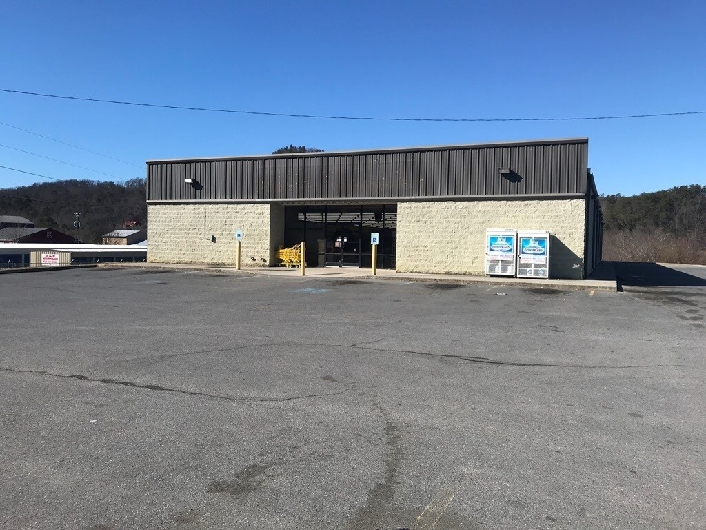 3297 Cosby Hwy, Cosby, TN à vendre Photo de l’immeuble– Image 1 sur 8