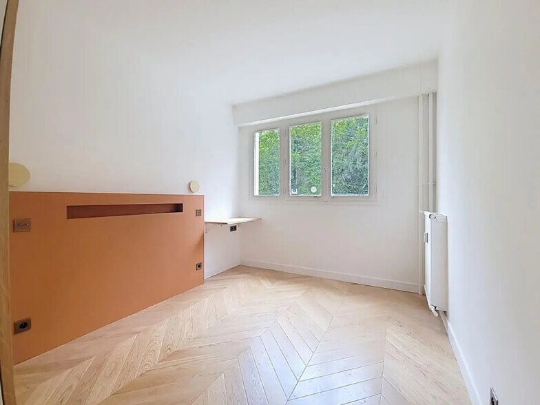 Bureau dans Paris à vendre - Photo de l’immeuble – Image 2 sur 6
