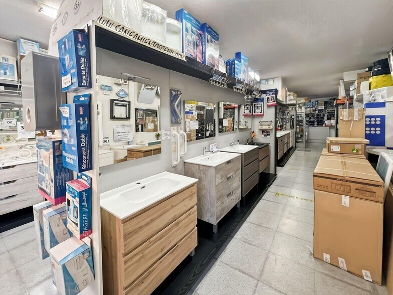Immeuble residentiel dans Pinto, Madrid à vendre - Photo intérieure – Image 1 sur 4
