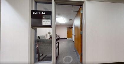 3825 Highland Ave, Downers Grove, IL à louer Numérisation 3D Matterport– Image 1 sur 2