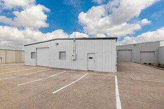 Plus de détails pour 4400 Garland Dr, Haltom City, TX - Industriel/Logistique à louer
