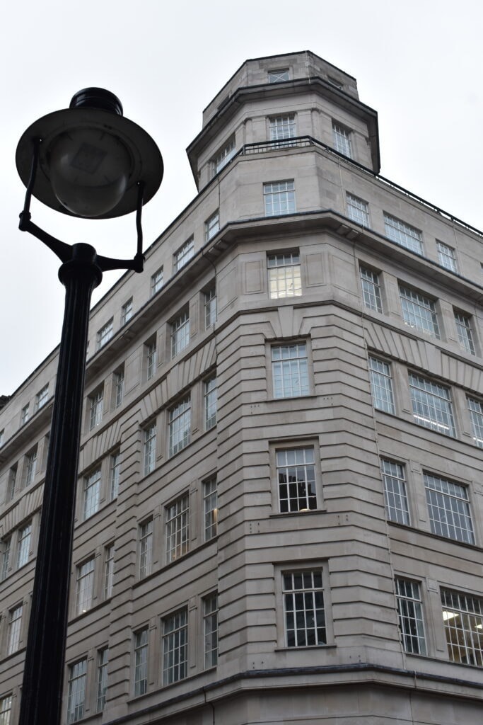 8-14 Southampton St, Londres à louer Photo de l’immeuble– Image 1 sur 11