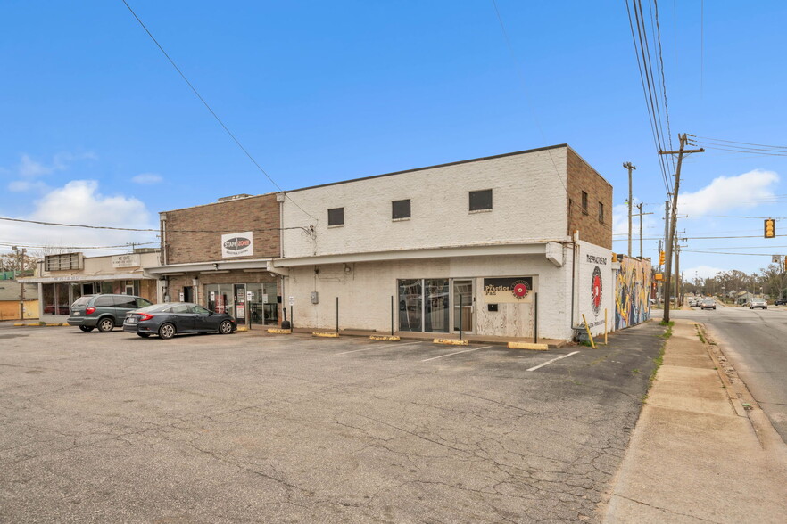 1714 Easley Bridge Rd, Greenville, SC à vendre - Photo de l’immeuble – Image 2 sur 11