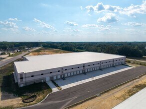 5300 Corporation Dr, Fayetteville, NC à louer Photo intérieure– Image 2 sur 6