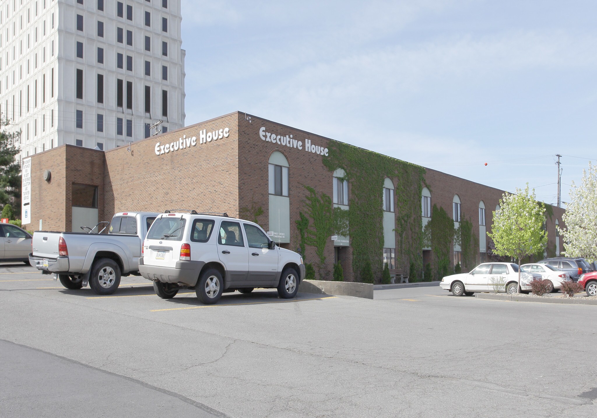 615 Howard Ave, Altoona, PA à louer Photo principale– Image 1 sur 15