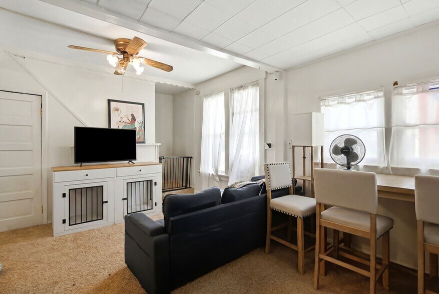 275 Laurence Pky, South Amboy, NJ à vendre - Photo de l’immeuble – Image 2 sur 24