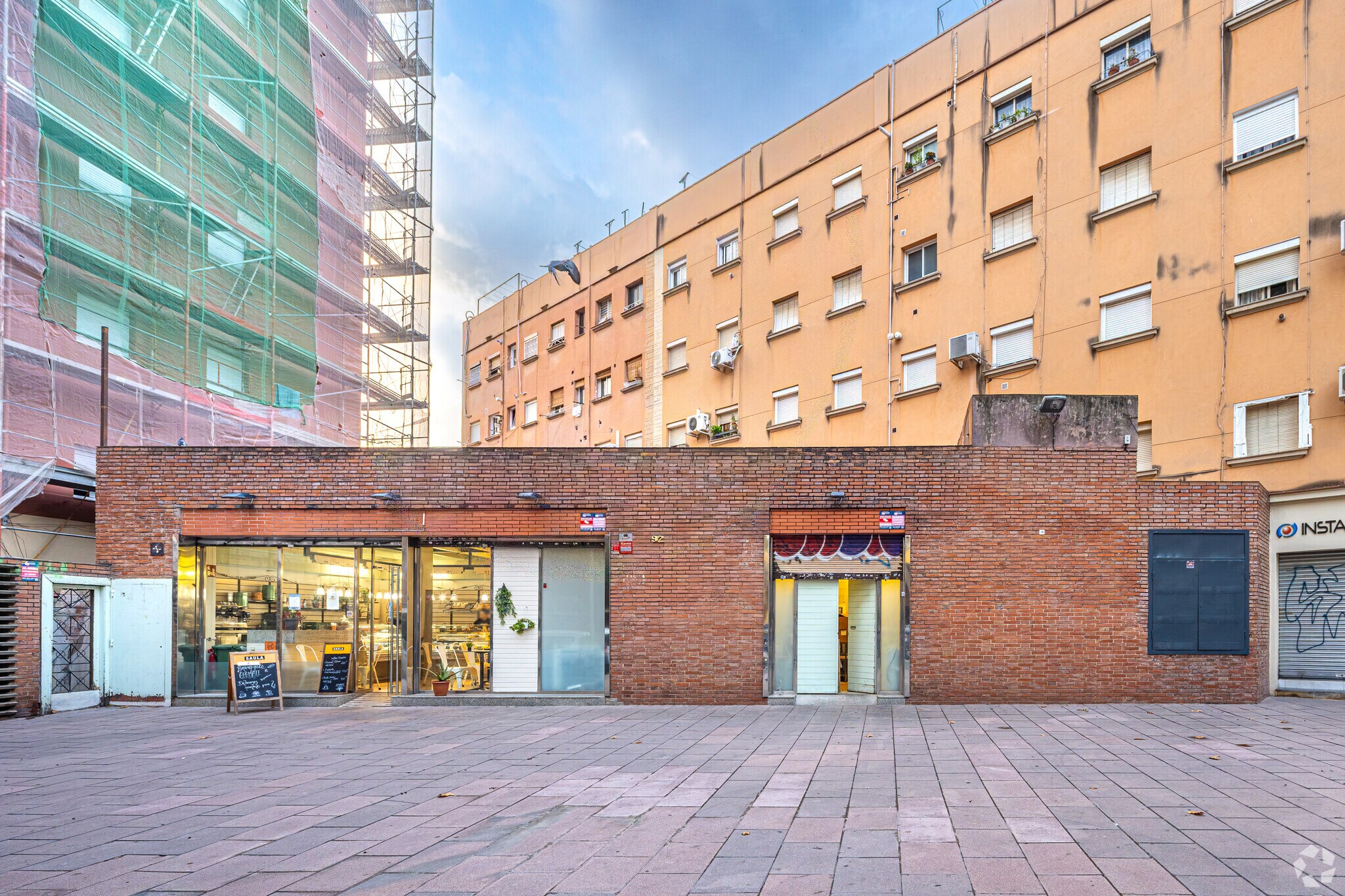 Local commercial dans Barcelone, Barcelona à louer Photo principale– Image 1 sur 7