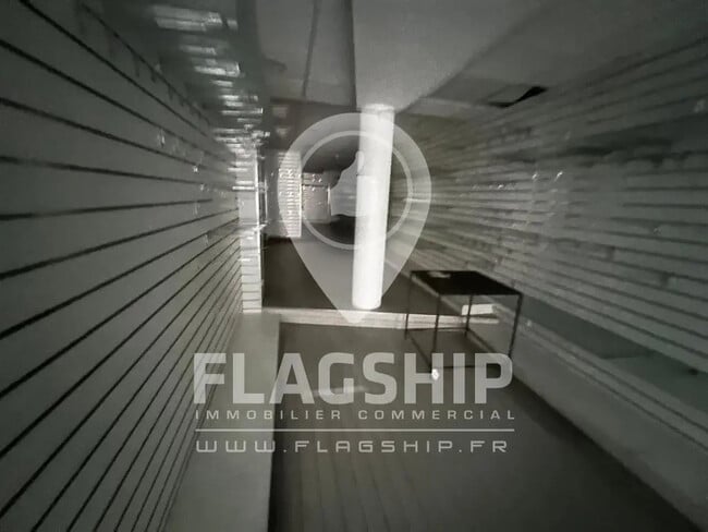 Plus de détails pour Local commercial à louer