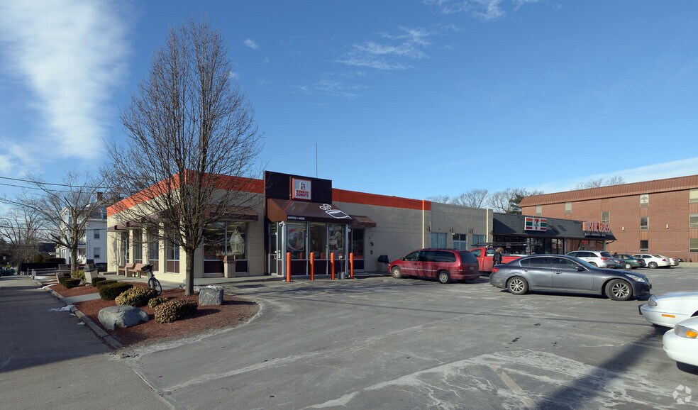 104-110 N Main St, Attleboro, MA à louer - Photo de l’immeuble – Image 1 sur 4