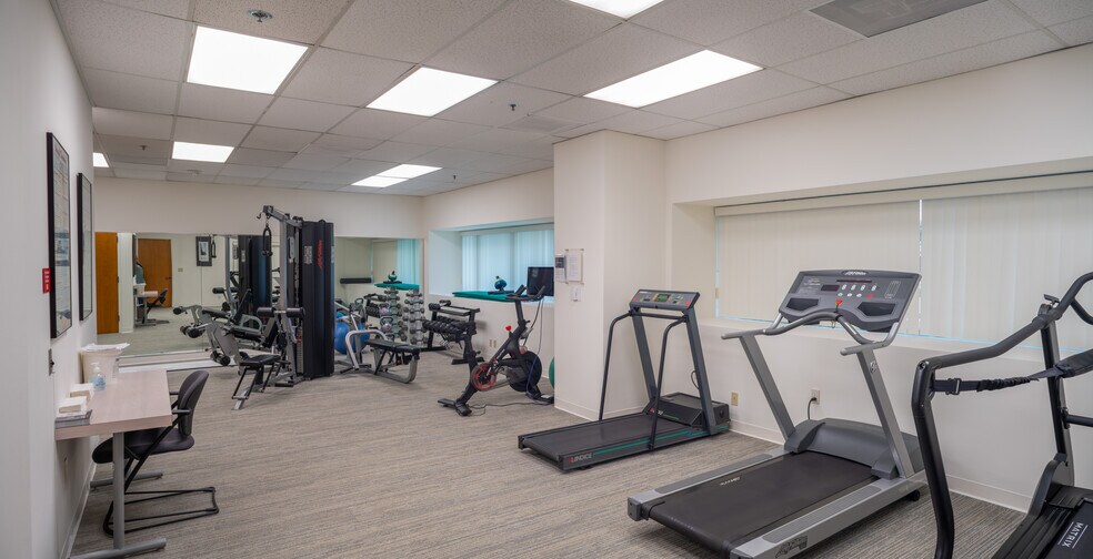 3200 E Carson St, Lakewood, CA à vendre - Photo de l’immeuble – Image 3 sur 7