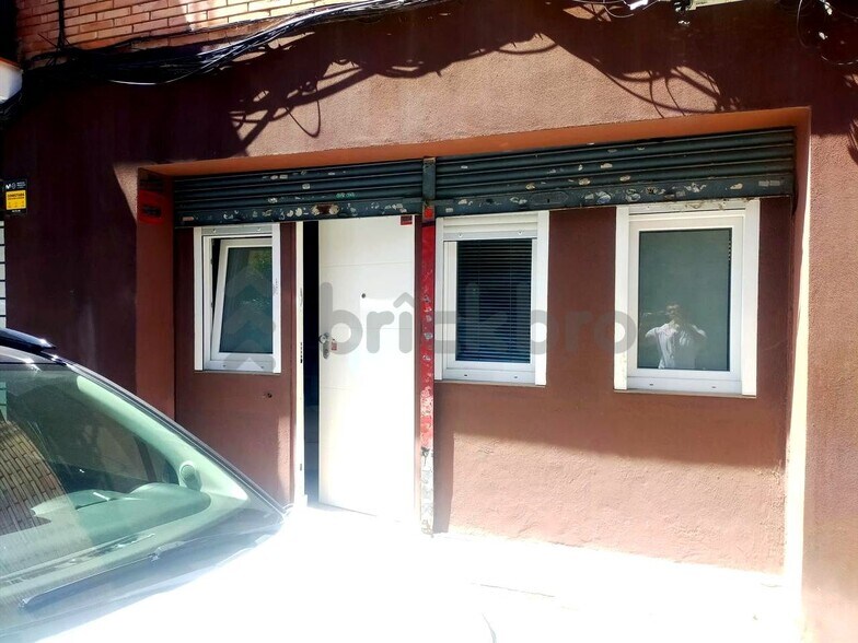Immeuble residentiel dans Barcelone, Barcelona à vendre - Photo de l’immeuble – Image 1 sur 4