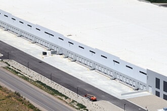 1400 N 8080 W, Salt Lake City, UT à louer Photo de l’immeuble– Image 2 sur 6