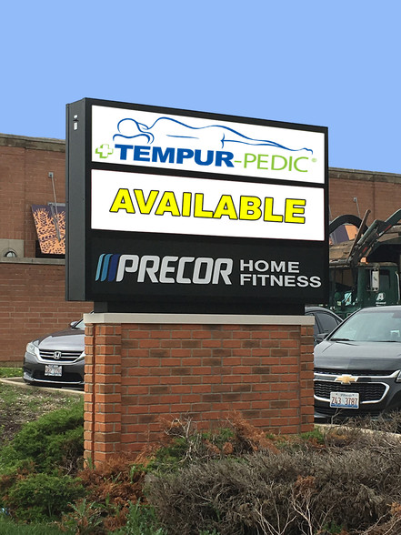 740 N Route 59, Aurora, IL à louer - Photo de l’immeuble – Image 3 sur 3