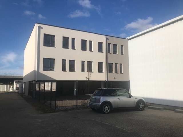 Bureau dans Salaise-sur-Sanne à louer - Photo de l’immeuble – Image 3 sur 6