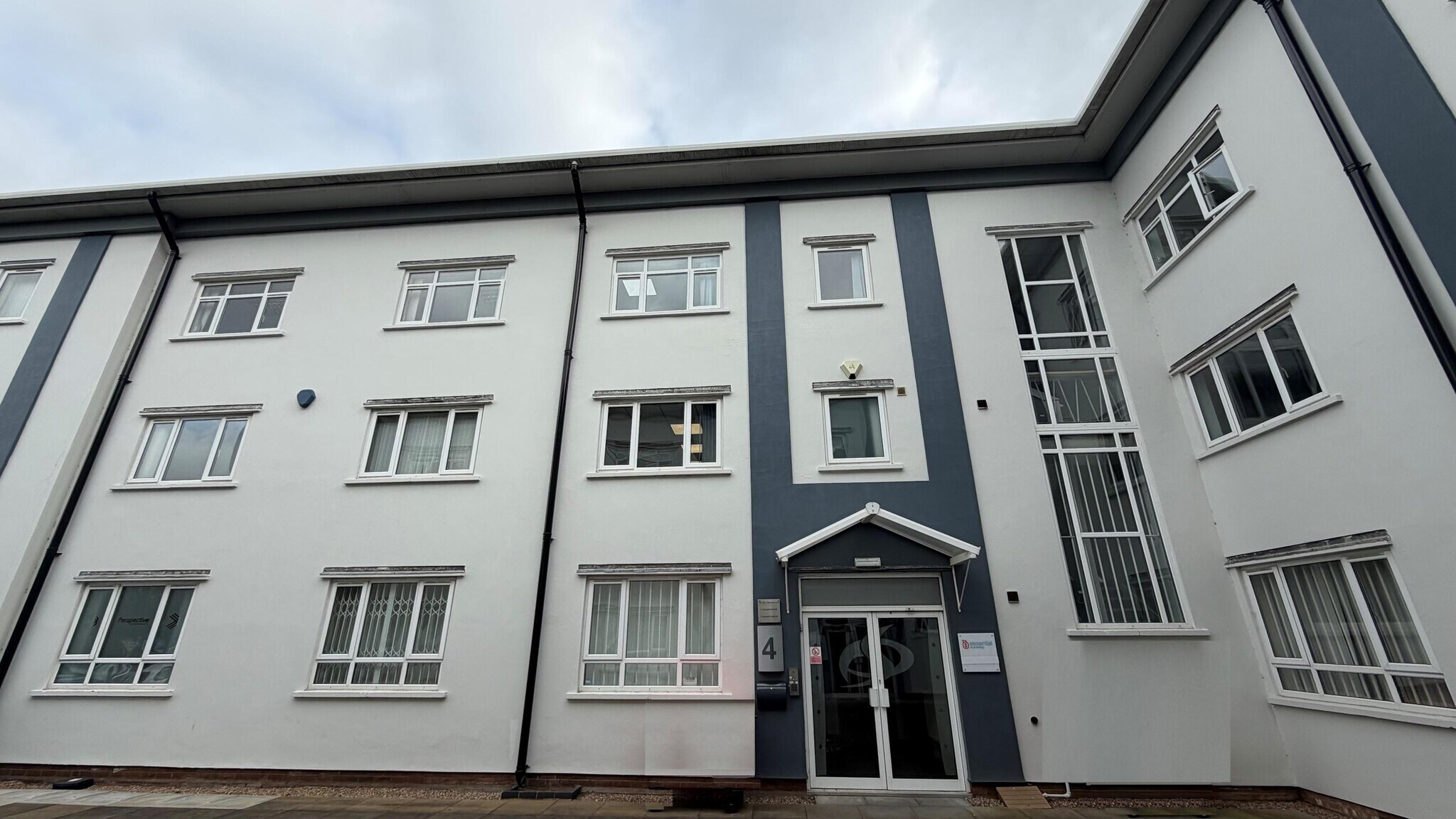 Budbrooke Rd, Warwick à louer Photo de l’immeuble– Image 1 sur 1