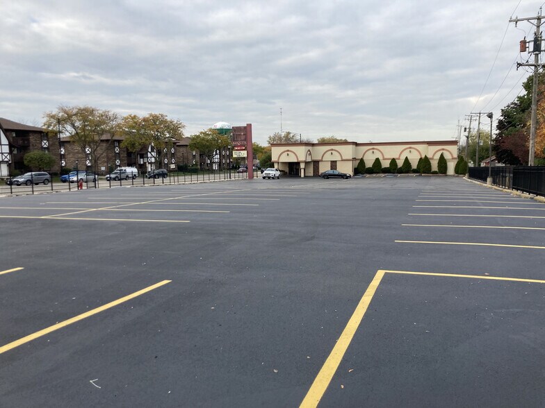 10625 Ridgeland Ave, Chicago Ridge, IL à vendre - Photo de l’immeuble – Image 3 sur 29